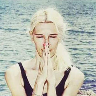 LAURA HEIKKINEN LAURA HEIKKINEN