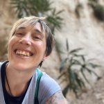 SANDRA TRONCOSO BOHORQUEZ. Santosha tu centro de yoga